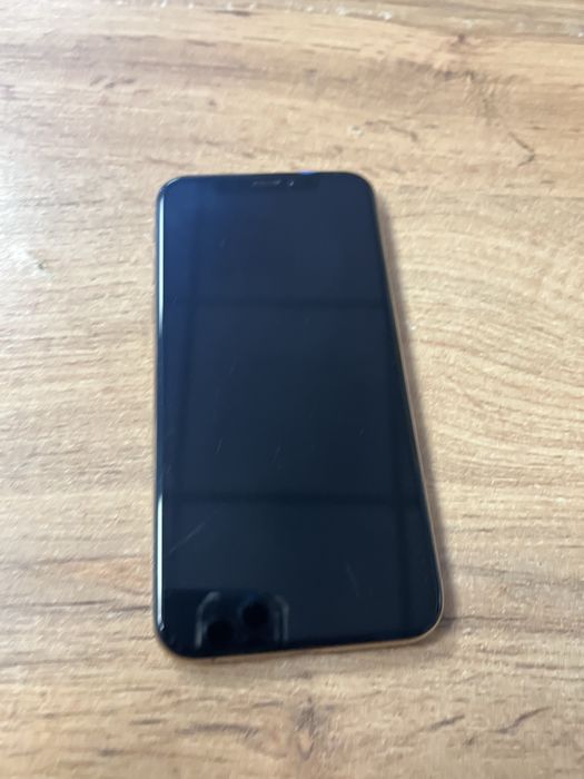продам iPhone Xs 64gb