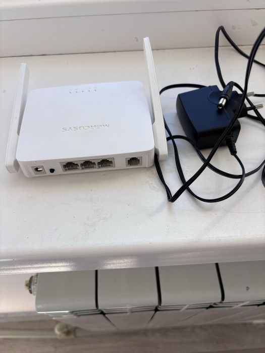 Модем Mercusys в хорошем состоянии