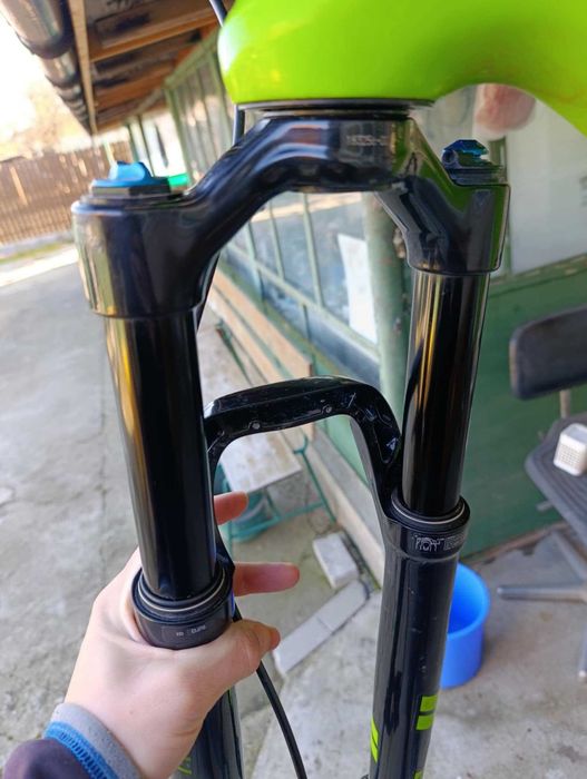 Furca bicicleta Fox 34 performace step-cast