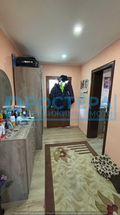 Самостоятелна Къща - Въбел