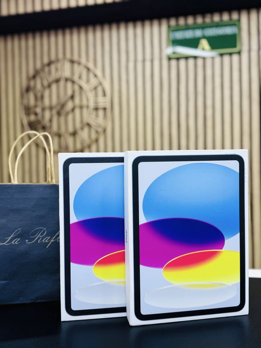 Ipad 11 / 128Gb Only Wifi   / Blue  / Husa  Incl  !