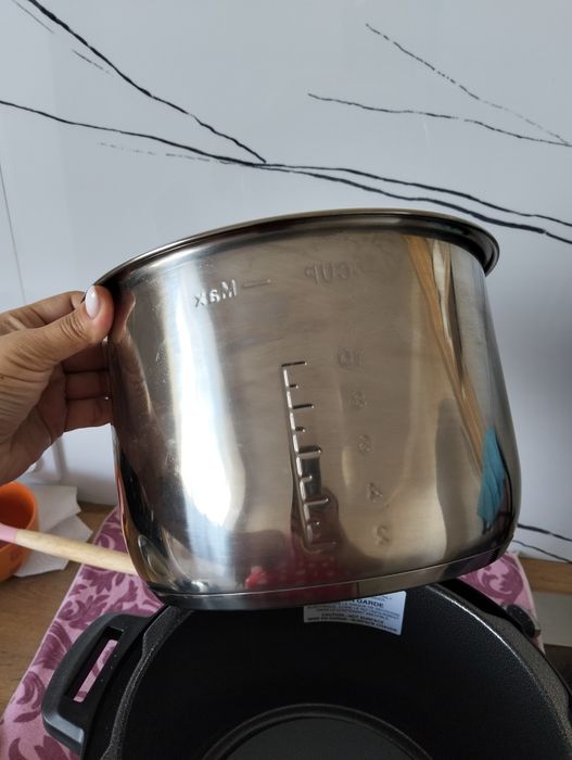 Продам мультиварку