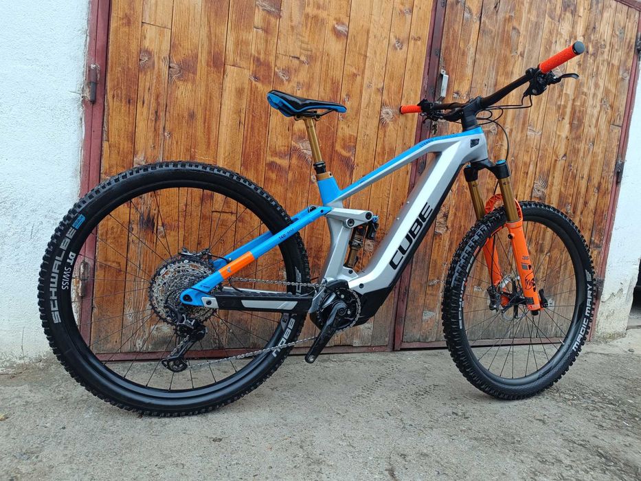 Cube Stereo 140 HPC Action Team Hybrid Carbon