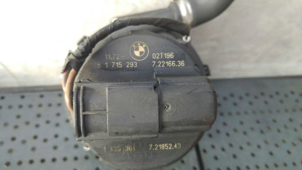 Pompa aer secundara bmw seria 3 e46 72216636 1435364 72185243