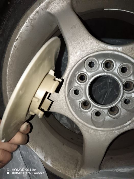 Шины с титановыми дисками