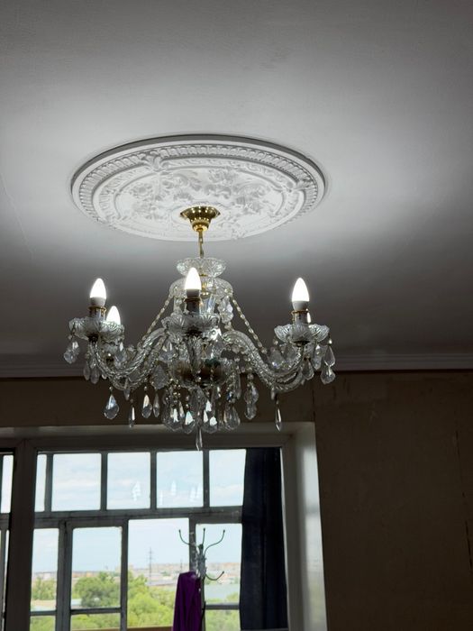 Продам б/у стулья 8шт