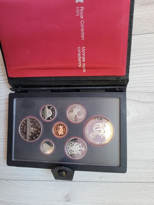 Колекция канадски монети 1983г