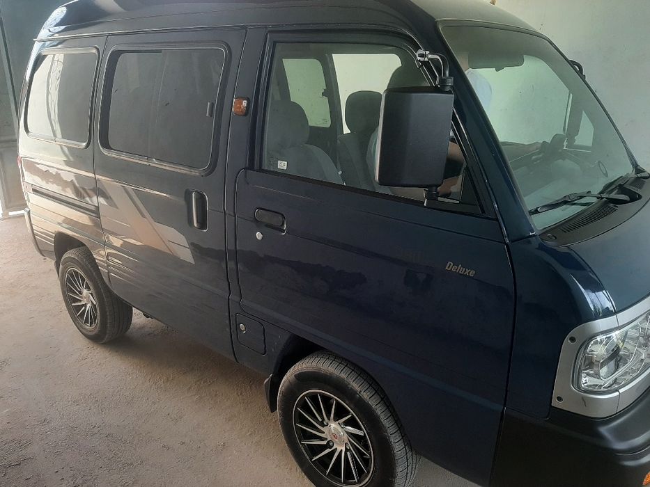 Damas kafolati bilan ko'p haydalmagan tokilmagan zo'r turibdi