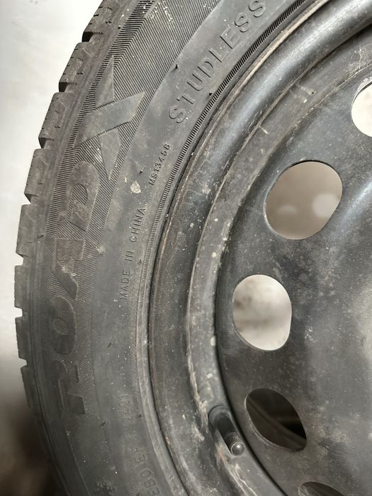 Продам резину с дисками дипучка