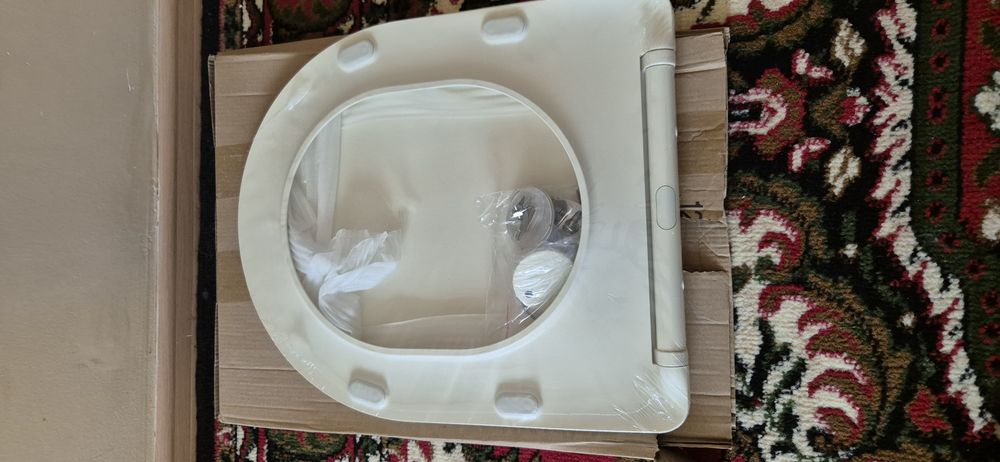 Кришка для унитаза