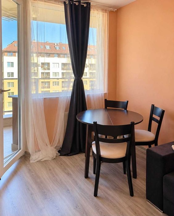 Дава се под наем Двустаен апартамент в София, Младост 4 - 65 кв.м за 660 € - Снимка #2