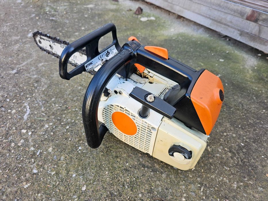 Моторна Резачка STIHL MS 200 T. КАСТРАЧКА. Перфектна