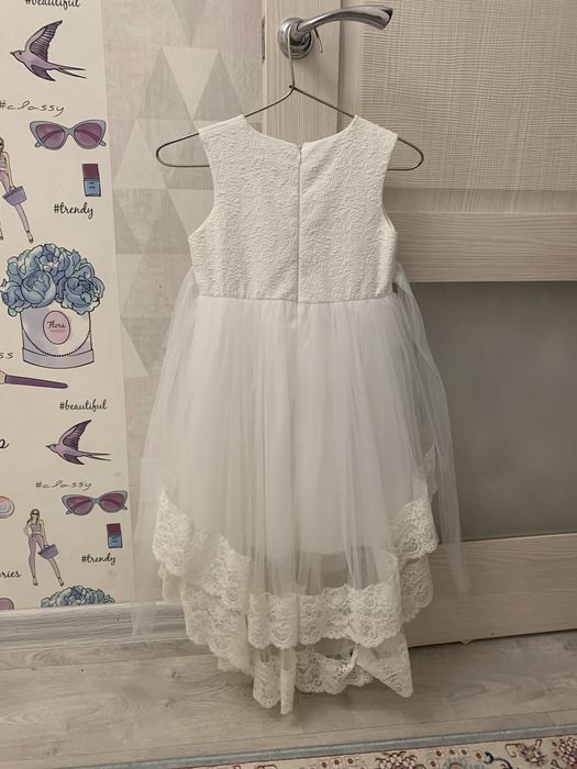 Нарядное платье для девочки