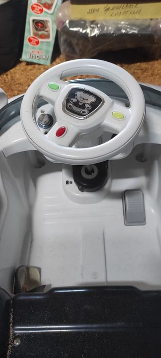 Продам детскую машинку