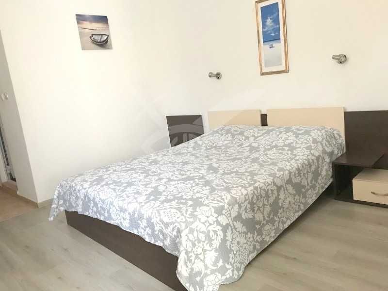 Продава се Хотел в с. Равда, Област Бургас - 1500 кв.м за 600 €/кв.м - Снимка #3