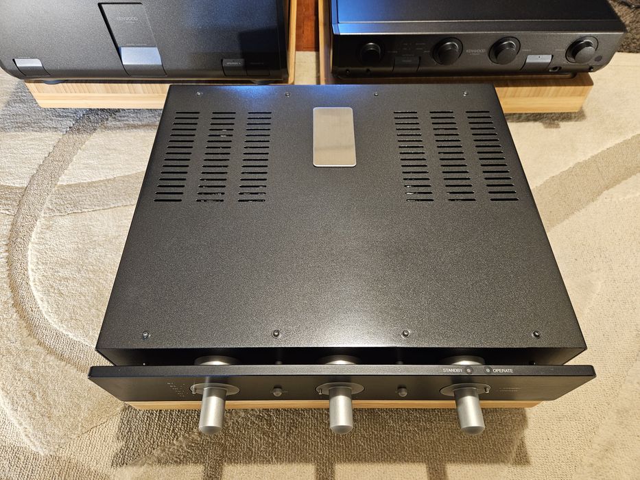 Amplificator Primare 301 Reference + Phono