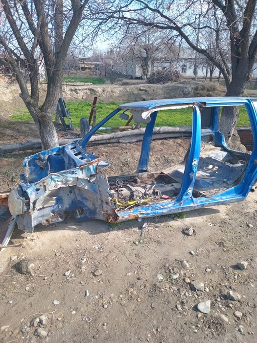 Тико кузов сотилади