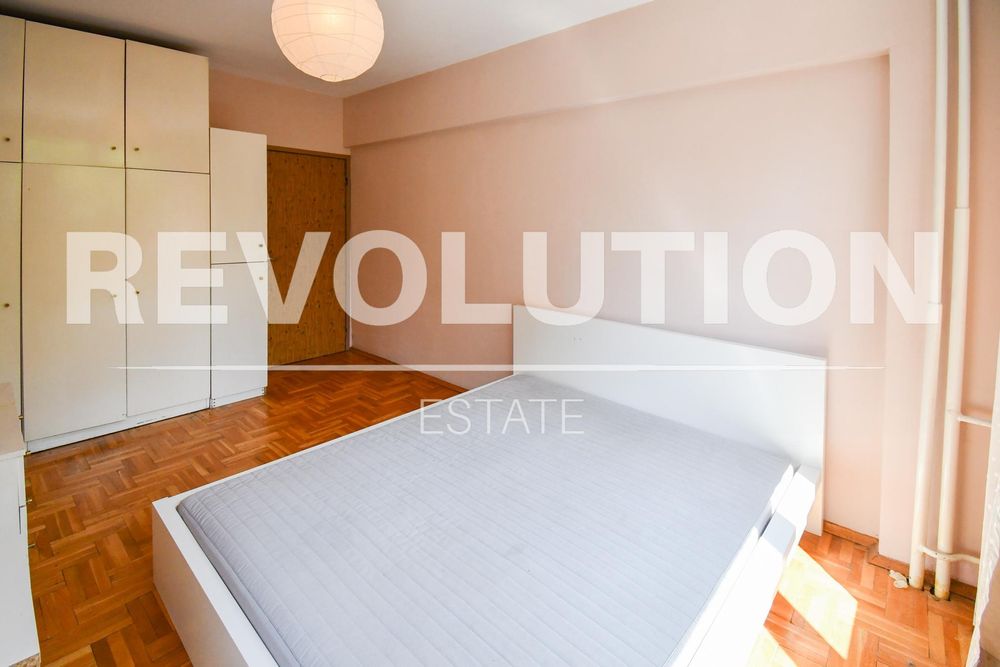 Дава се под наем Тристаен апартамент в София, Медицинска академия - 120 кв.м за 750 € - Снимка #6