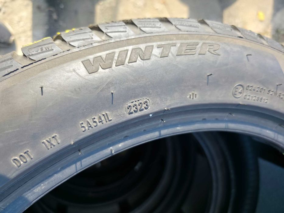 4 Anvelope de IARNA - 255/45/19 104W - PIRELLI Sottozero * T0 ELECT * OEM Tesla - Stare F BUNA - DOT 2023 !
