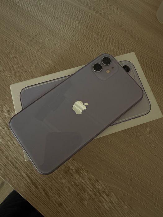 Продам iPhone 11