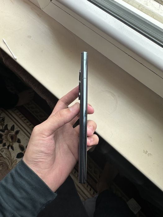 Samsung S22 Ultra 12+12ram 256 xotira pubg zor