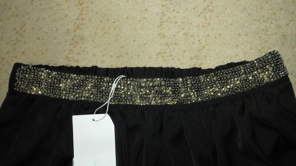 Fusta Zara editie limitata,L-XL, noua!