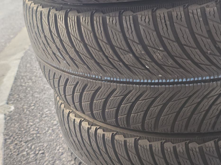 4x Anvelope Iarna 215/55 R18 - 2x Michelin Pilot Alpin 5 + 2x Bridgestone - DOT 2020 / 2022 - Profil 6-7mm