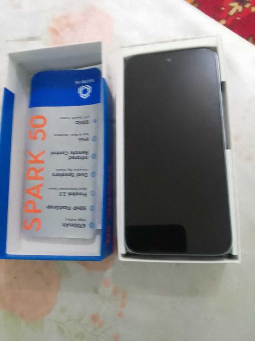 Yangi telefon Techno Spark 50