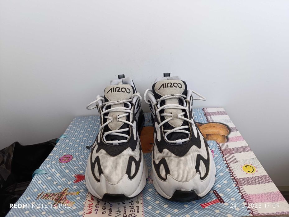 Nike Air Max 200''оригинални маратонки 44 номер