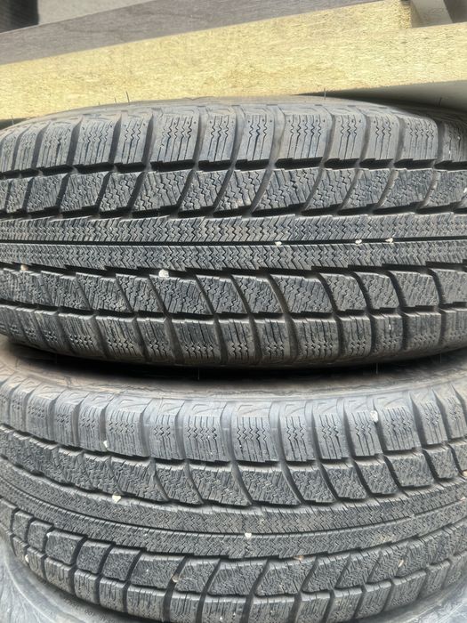 Продам резину с дисками W124