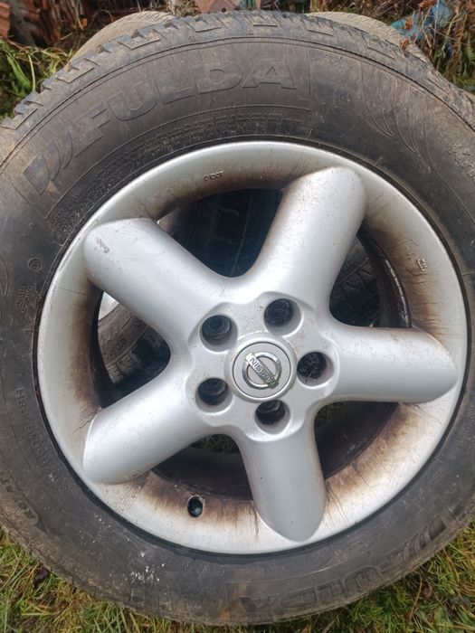 Cauciucuri cu jante alu nissan 215/65/R16