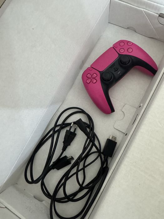 Продам Playstation 5 срочно