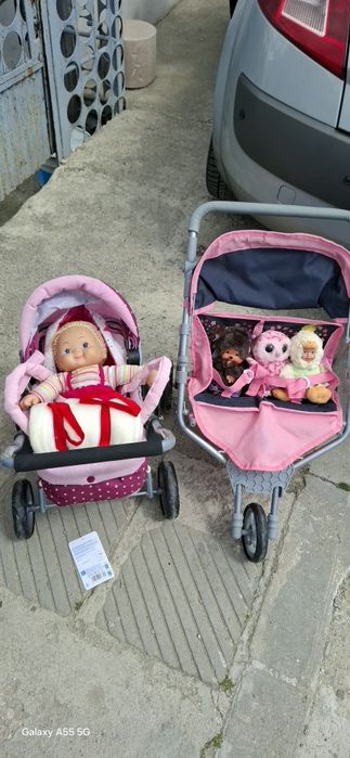 Продавам количка за кукли