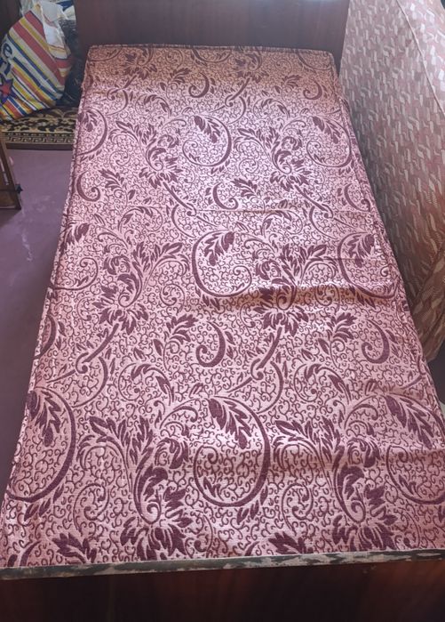 Кровать одинарный прочный