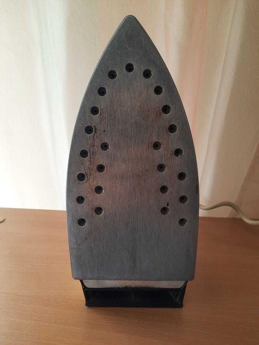 Продам утюг Moulinex