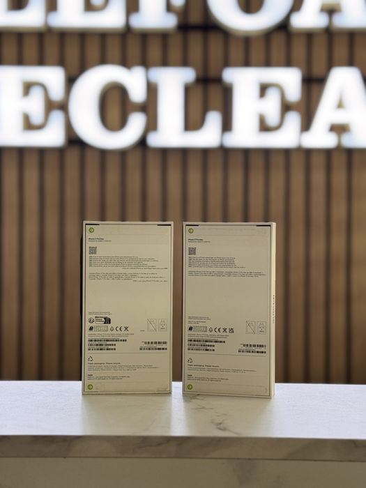 iPhone 17 Pro Max / 2TB / Blue / orange/ Sigilat