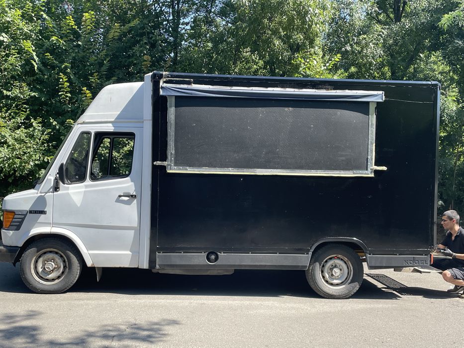 Мобилна кухня / Бус за бързо хранене / Food Truck