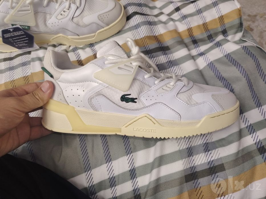 Orginal Lacoste krasofkasi