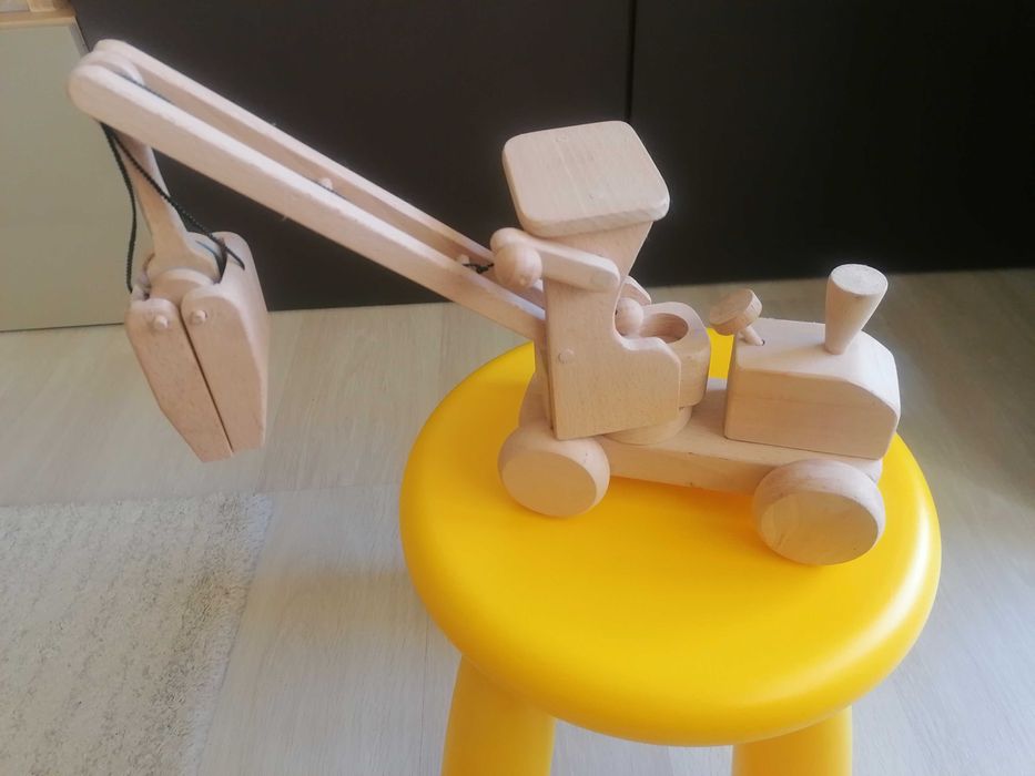 Macheta excavator lemn