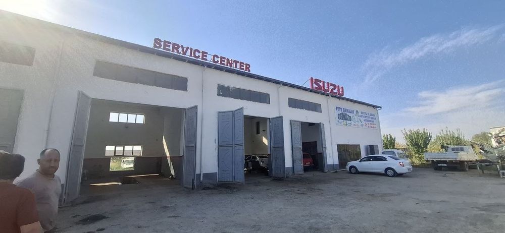 Срочно бино сотилади. Жиззах осиё бозор рупараси.