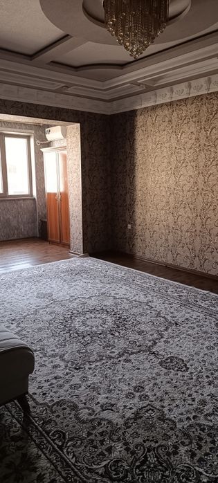 Бульвар 101м2; 3-эт срочно продаётся квартира.