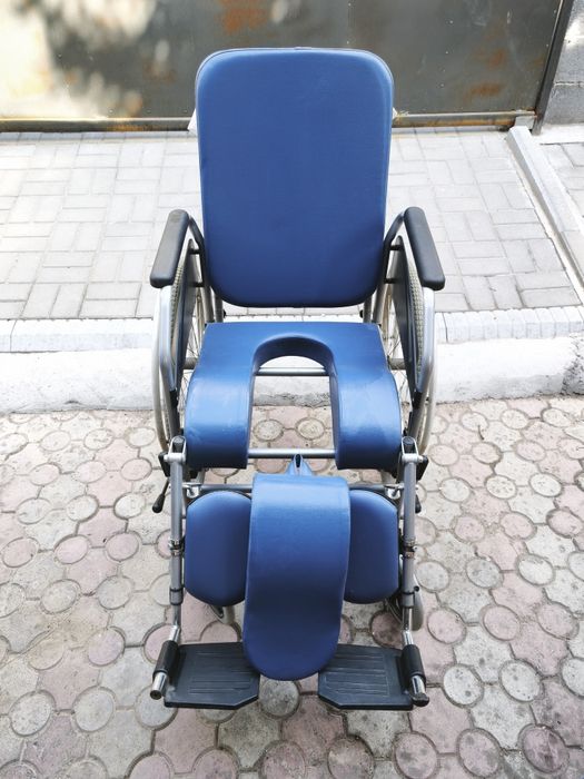 Коляска инвалидный