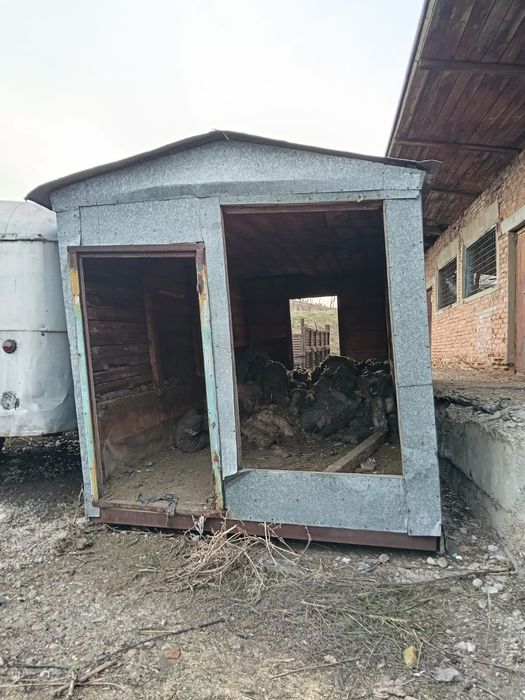 Вагончик деревянный