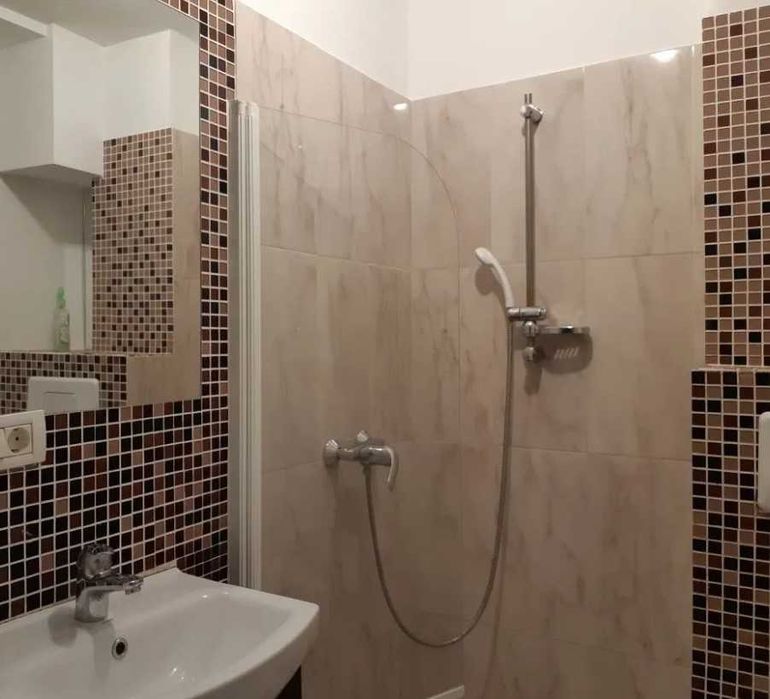 Дава се под наем Едностаен апартамент в Пловдив, Христо Смирненски - 45 кв.м за 127.5 € - Снимка #3