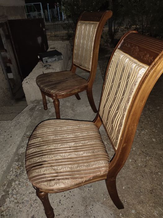 Продам пару стульев