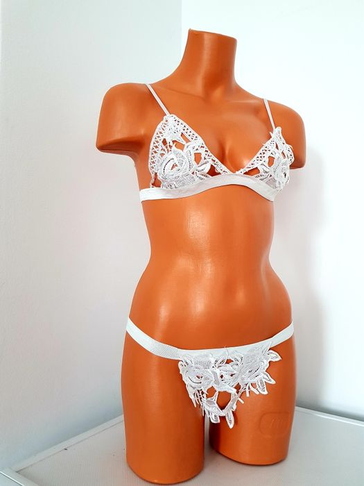 Seturi lenjerie intima sexy dama
