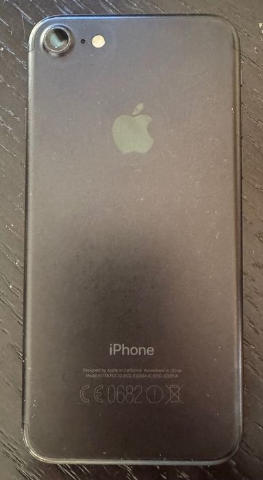 iPhone 7 black 128 GB