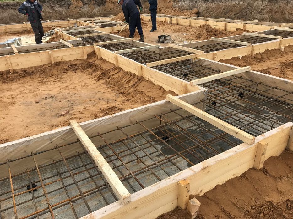 Фундамент,Стяжка.