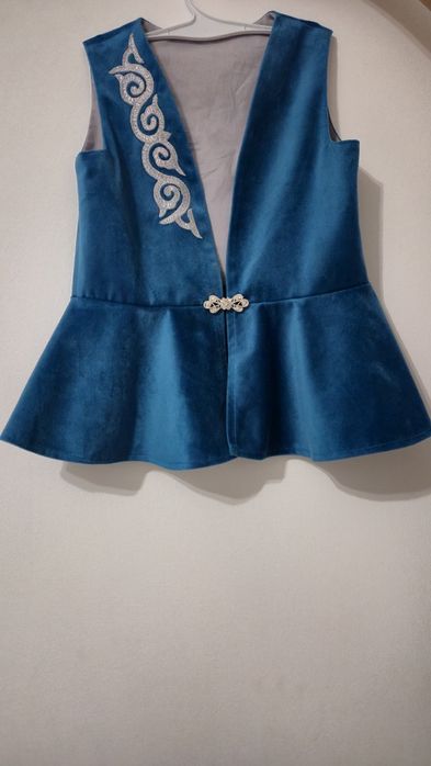 Жилетка для девочки