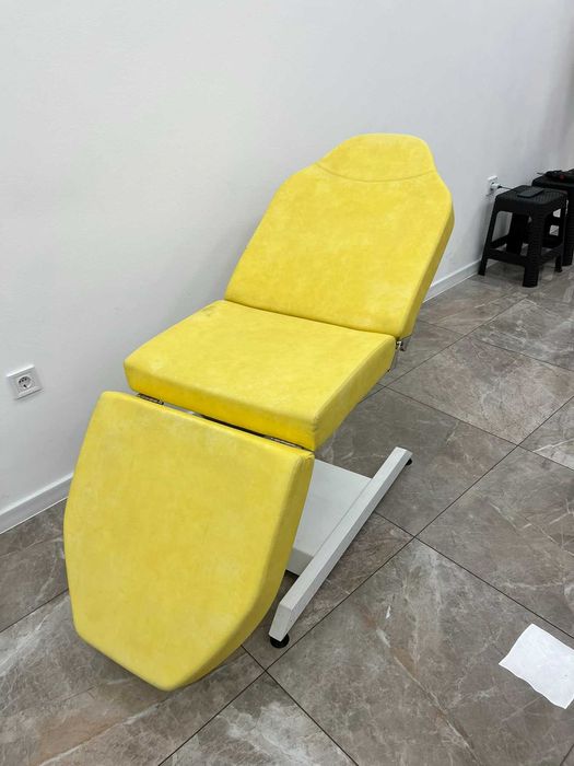 Продавам кушетка